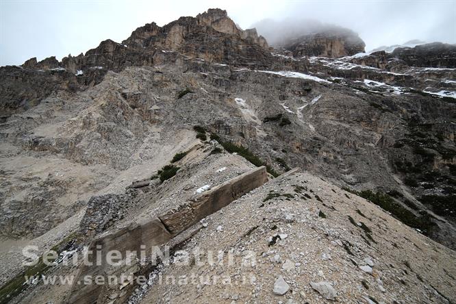 05-Resti di postazione di teleferica alla quota 2175