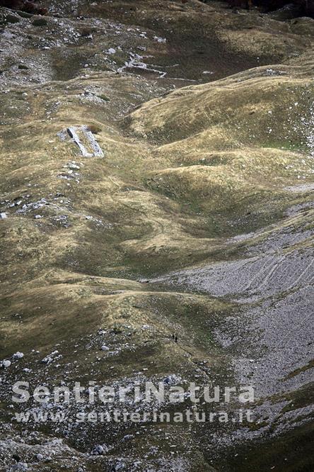 09-La conca dei Biscurri con i ruderi  della BlockHaus