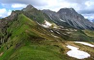 Sulla dorsale del Brutto Passo da Forni di Sotto